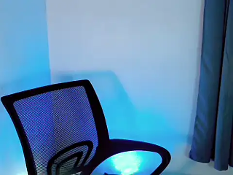 your hottest kim online show from February 28, 2026, 3:13 pm