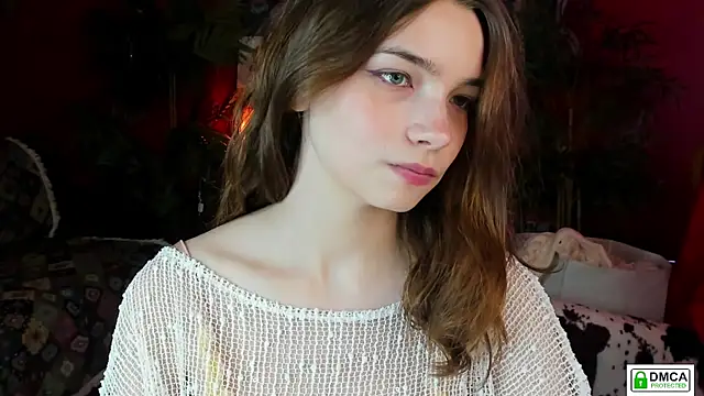 Snapshot of Evi_Brook chatting on May 5, 2026, 4:26 pm Evi Brook online show from May 5, 2026, 4:26 pm