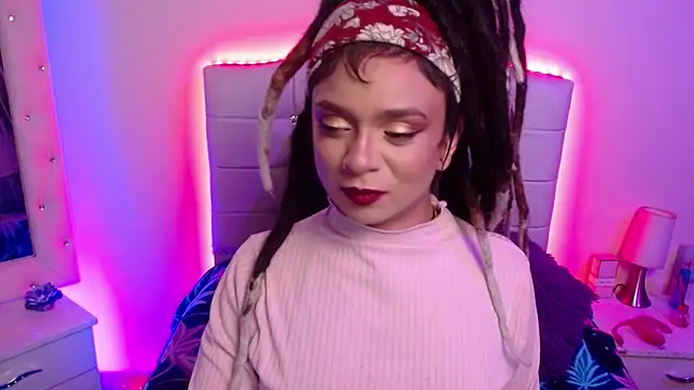 elapetitie online show from October 23, 2025, 5:29 am