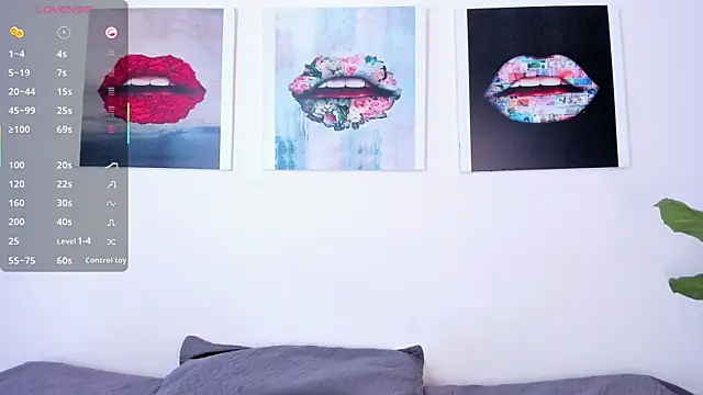 Monika-Ruiz online show from October 17, 2025, 2:19 pm