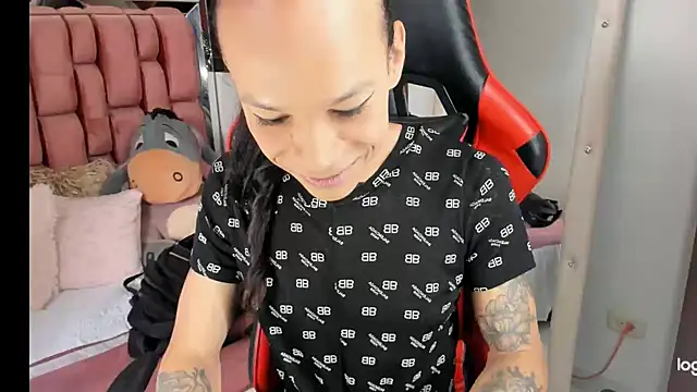 sara slut21 online show from January 19, 2025, 8:30 pm