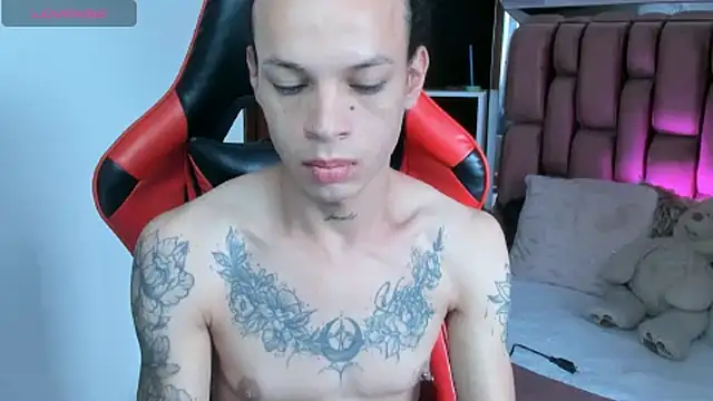 sara slut21 online show from March 18, 2025, 6:04 pm