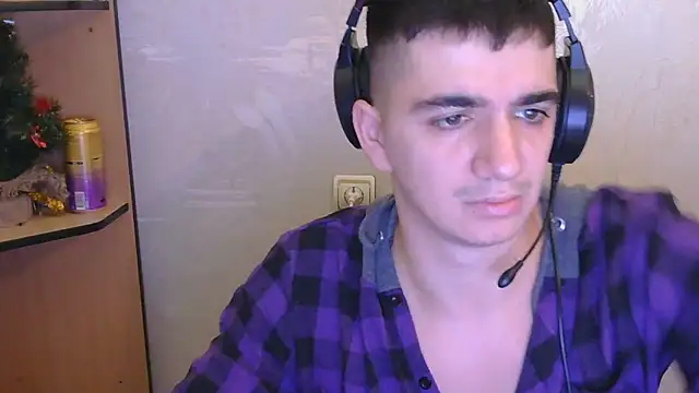 Snapshot of Victoria_ooo chatting on October 31, 2025, 5:14 pm Victoria ooo online show from October 31, 2025, 5:14 pm