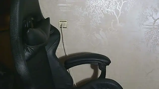 Snapshot of Victoria_ooo chatting on February 19, 2026, 4:47 pm Victoria ooo online show from February 19, 2026, 4:47 pm