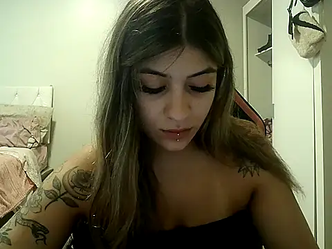 Becca B online show from February 6, 2026, 9:40 pm