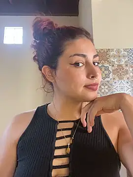 SweetSolei20 online show from November 19, 2025, 6:52 pm