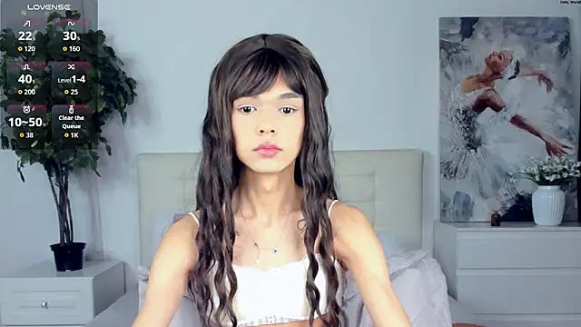 MadonnaRossi online show from March 3, 2026, 1:39 pm