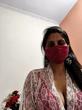 Shalu G online show from September 9, 2025, 5:12 pm