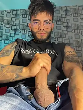 Snapshot of King_Draven3 chatting on March 3, 2026, 7:31 pm King Draven3 online show from March 3, 2026, 7:31 pm