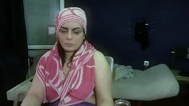 turkishTransEfsun online show from October 3, 2025, 10:23 am