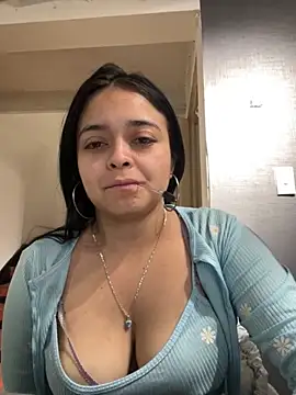 Snapshot of Emily_Rivers_ chatting on October 2, 2025, 1:29 pm Emily Rivers online show from October 2, 2025, 1:29 pm