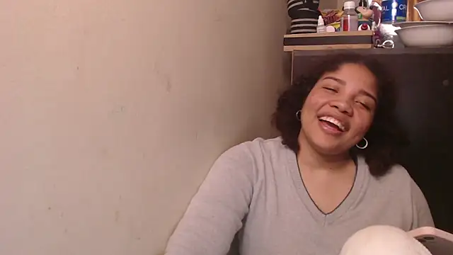 madelene online show from October 11, 2025, 2:33 am