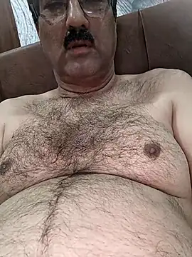 moonflower25 online show from December 14, 2025, 3:50 pm