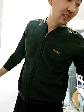 huanhuanaaaaa online show from April 9, 2026, 10:20 am