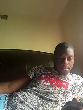 Snapshot of ThickDic28 chatting on June 19, 2026, 1:04 pm ThickDic28 online show from June 19, 2026, 1:04 pm