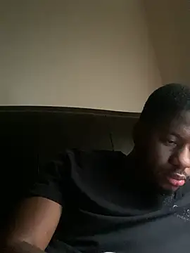 Snapshot of ThickDic28 chatting on June 27, 2026, 12:33 pm ThickDic28 online show from June 27, 2026, 12:33 pm