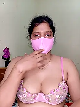 Rose-luckey online show from April 5, 2026, 6:49 pm