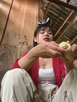 One-nice online show from October 24, 2025, 3:36 am