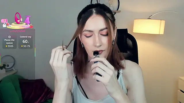 EasterBlink online show from November 27, 2025, 11:01 am