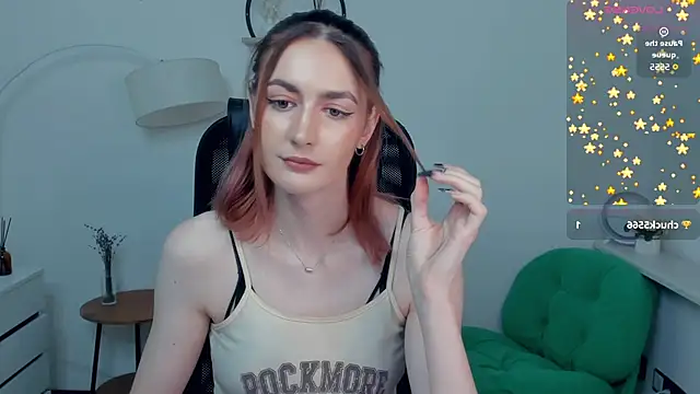 EasterBlink online show from December 4, 2025, 10:35 am