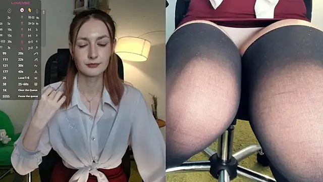 Snapshot of EasterBlink chatting on February 20, 2026, 2:28 pm EasterBlink online show from February 20, 2026, 2:28 pm