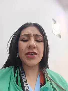 Snapshot of CAROLINE__07 chatting on June 2, 2026, 4:20 pm CAROLINE 07 online show from June 2, 2026, 4:20 pm