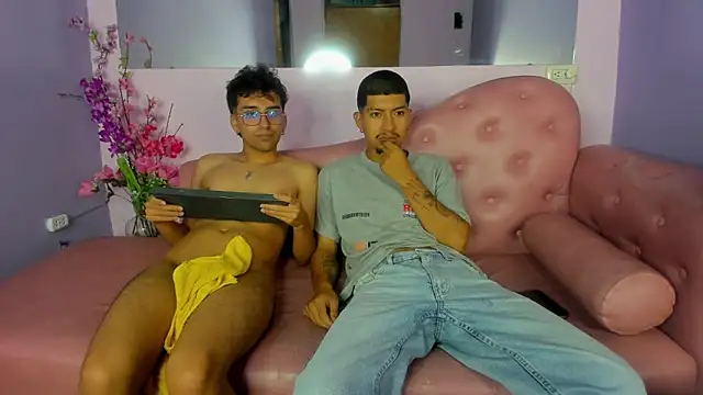 AxelAndJeremy online show from September 20, 2025, 3:29 am