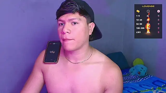 Alejandro Vt online show from December 22, 2025, 1:35 am