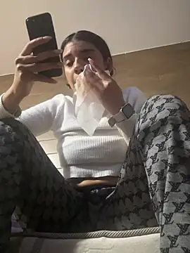 Miagomezx online show from February 3, 2026, 2:53 am