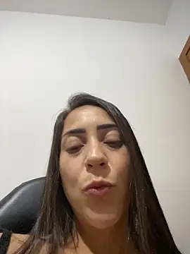 Snapshot of lucioliveira chatting on March 13, 2026, 2:07 am lucioliveira online show from March 13, 2026, 2:07 am