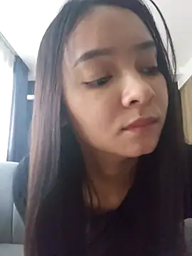 Natural Asian Girl online show from December 5, 2025, 6:33 am