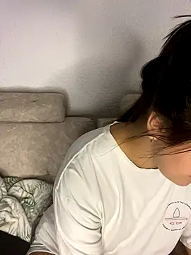 lunita sweet5 online show from September 27, 2025, 1:54 am