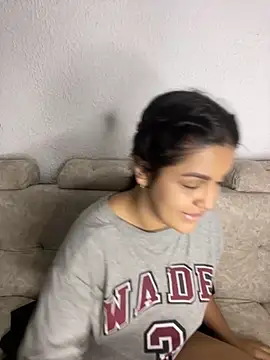 lunita sweet5 online show from November 25, 2025, 6:02 am