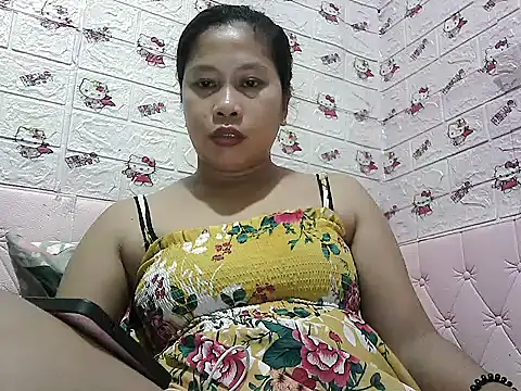 Pilipinalyn23 online show from May 25, 2026, 11:27 am