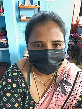 Snapshot of Tamil_Sweety chatting on June 24, 2026, 3:38 am Tamil Sweety online show from June 24, 2026, 3:38 am