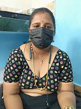 Snapshot of Tamil_Sweety chatting on June 26, 2026, 3:55 am Tamil Sweety online show from June 26, 2026, 3:55 am