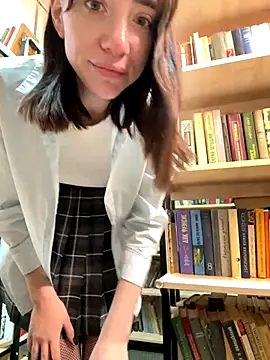 BallerinaCappuccino  online show from December 14, 2025, 6:41 am