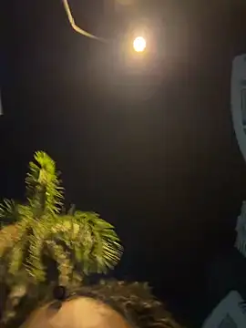 allybluee777 online show from December 1, 2025, 4:06 am