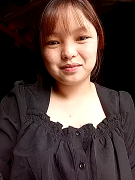 XoiXoi232 online show from October 28, 2025, 1:53 am