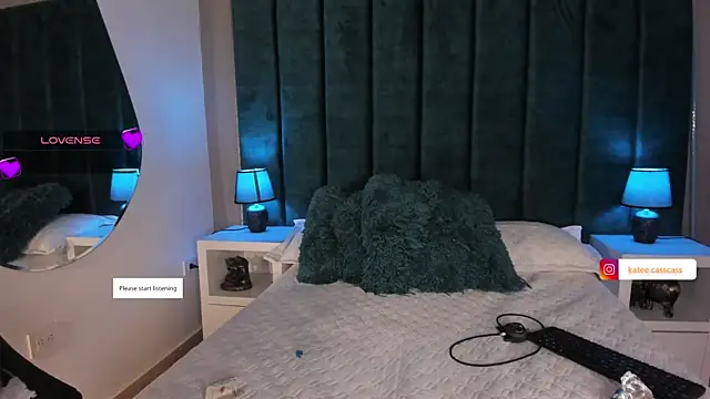 kate cass online show from October 8, 2025, 3:37 am