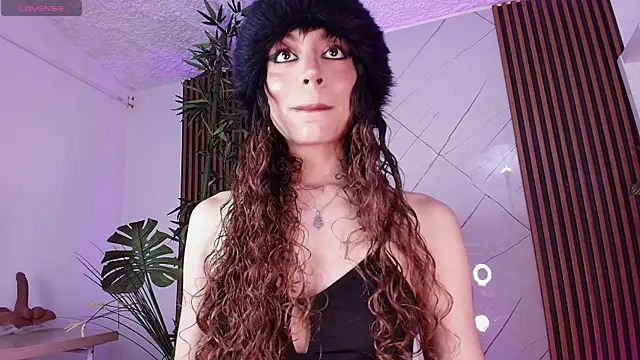 Snapshot of Zahara1 chatting on January 9, 2026, 7:04 pm Zahara1 online show from January 9, 2026, 7:04 pm