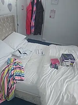 Angeldelightt online show from December 20, 2025, 1:29 pm