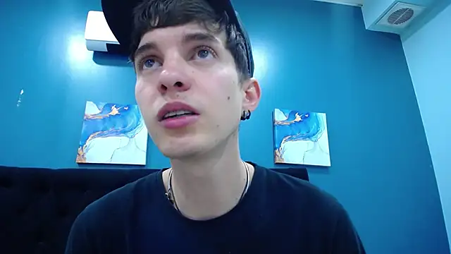 Jheampiiero online show from November 4, 2025, 1:43 pm