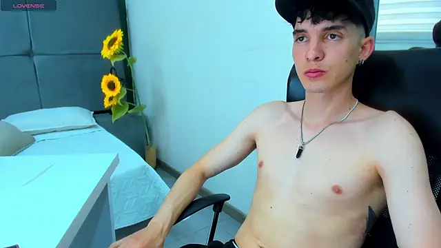 Jheampiiero online show from April 11, 2026, 7:29 pm