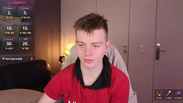 Happydeimos online show from April 15, 2026, 8:53 pm