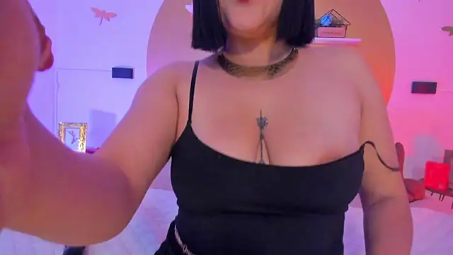 Snapshot of caroline__muller chatting on September 10, 2025, 11:54 am caroline muller online show from September 10, 2025, 11:54 am