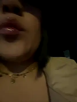 Snapshot of caroline__muller chatting on September 25, 2025, 10:30 am caroline muller online show from September 25, 2025, 10:30 am