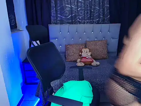 barbie angels online show from September 23, 2025, 10:24 pm