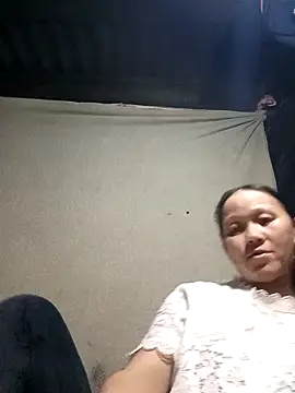 MaiHoa69 online show from October 2, 2025, 2:46 pm