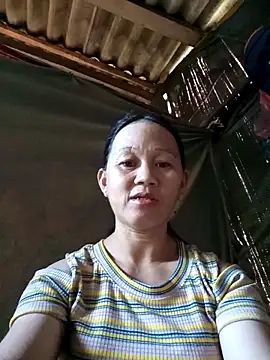 MaiHoa69 online show from October 5, 2025, 1:04 am